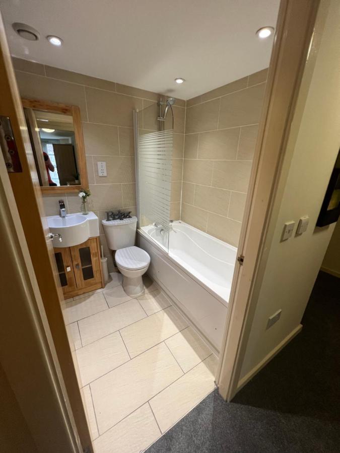 Quayside City Apartment, 2 Bed With Free Parking 泰恩河畔纽卡斯尔 外观 照片